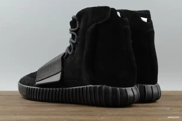 BB1839 Triple Yeezy Adidas Boost Black 750 Cblack 0515